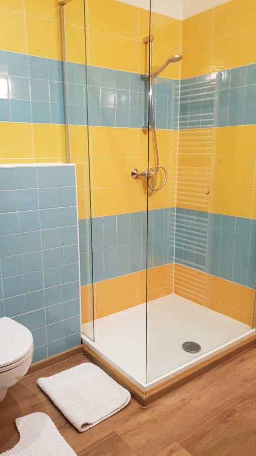 Stara Lesna Adex Appartement Buitenkant foto